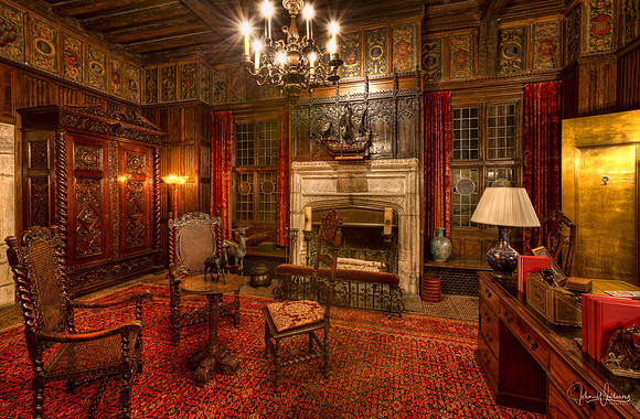 Cuneo Mansion Home Office